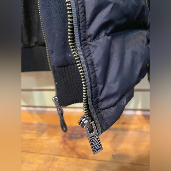 Volcom Womens Winter Jacket - Picture 8 of 8